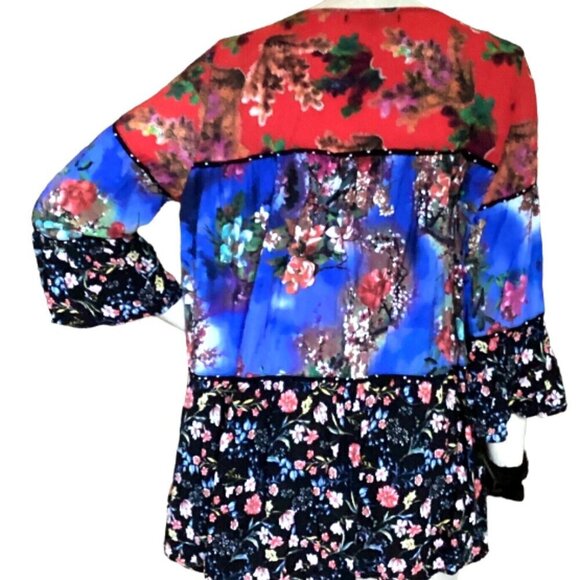 Calessa BOHO Colorful Floral Mixed Media Tiered Tunic Top Bell Sleeve XL #97N - Picture 5 of 9